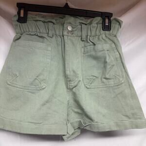 V eryj green and khaki